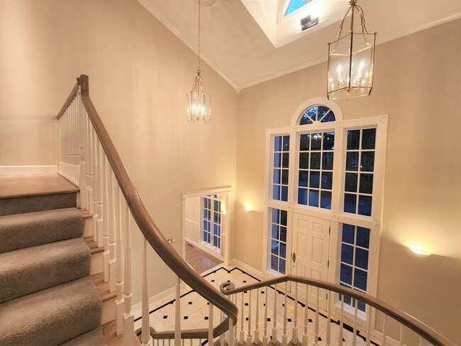 Building Photo - Extraordinary Atherton Estate with Cottage...