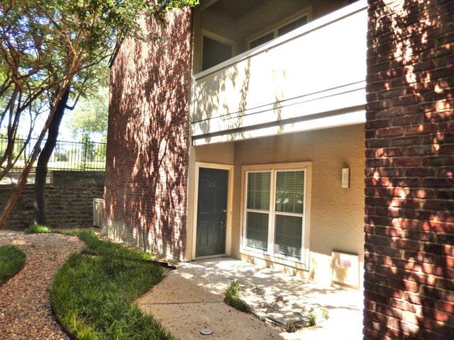 Primary Photo - 8601 Park Ln