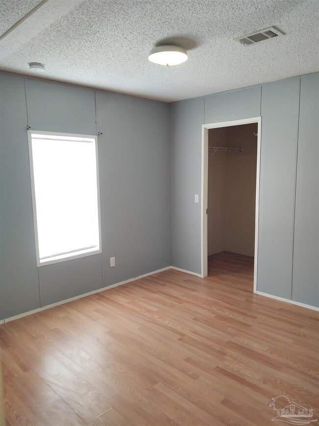 Building Photo - 9434 Cornfield Way