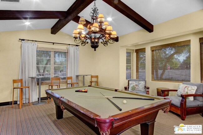 Building Photo - 607 Calle Vibrante