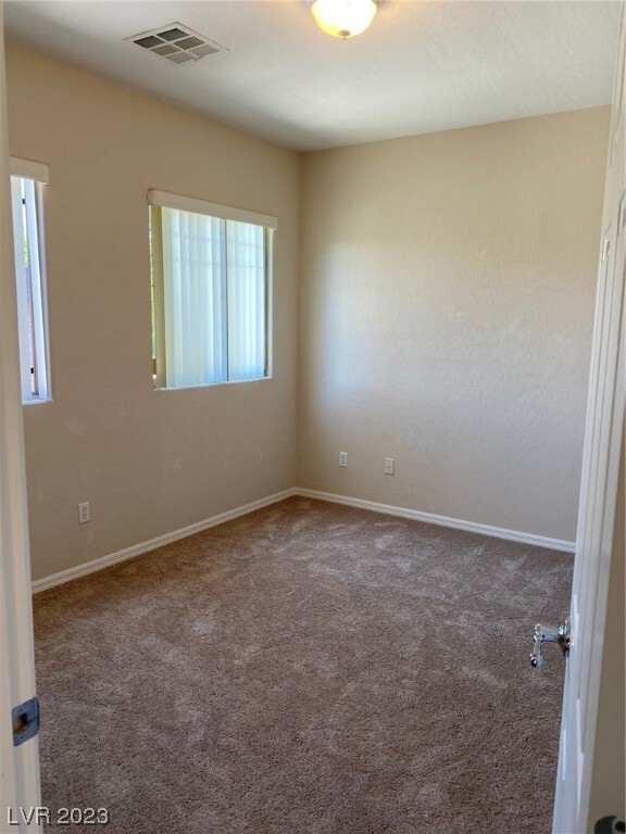 Building Photo - 364 Hanbury Manor Ln