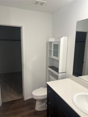 Building Photo - 5417 Vinebrook Wy