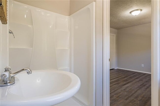 Building Photo - 1798 Dogwood Ct SW