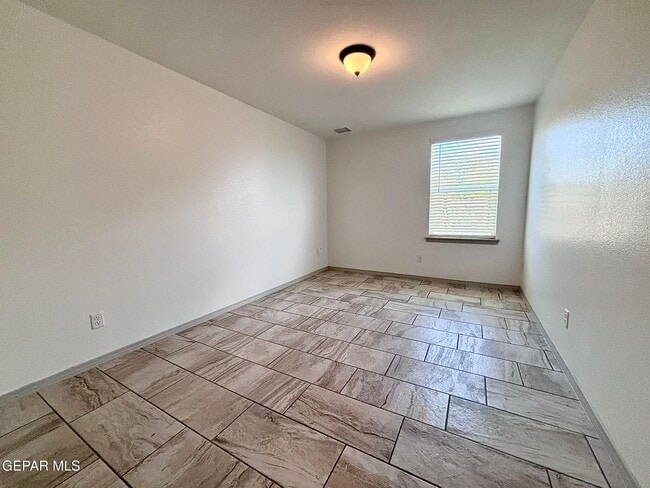 Building Photo - 4828 Marisabel Azcarate St