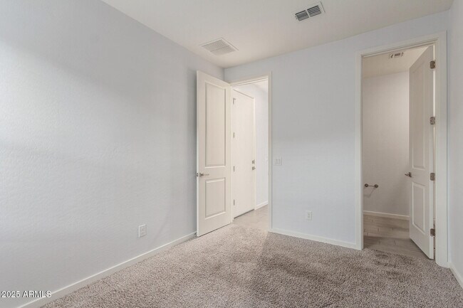 Building Photo - 4512 Suncup Dr