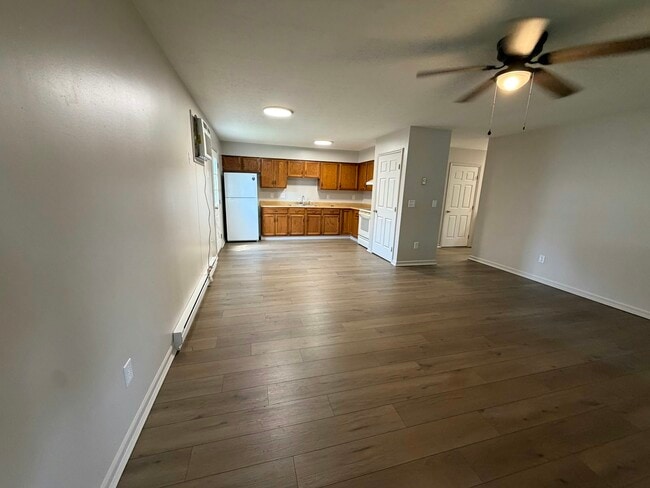 Building Photo - 119-121 Michael Avenue, Unit 121
