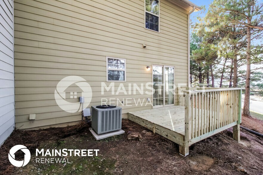 Building Photo - 72 Gilliam's Xing SW