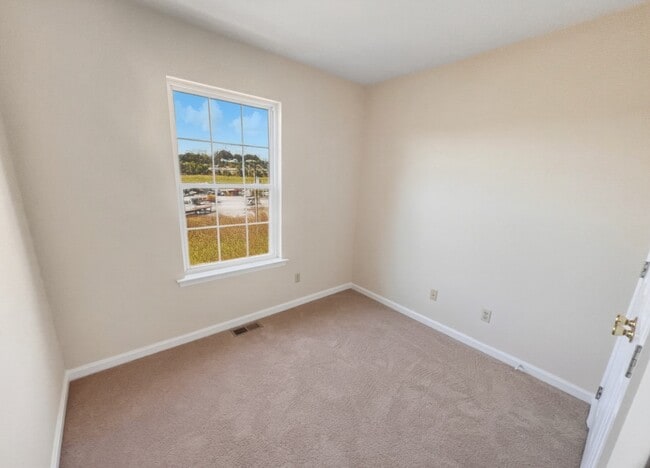 Building Photo - 3615 Harbor Rd