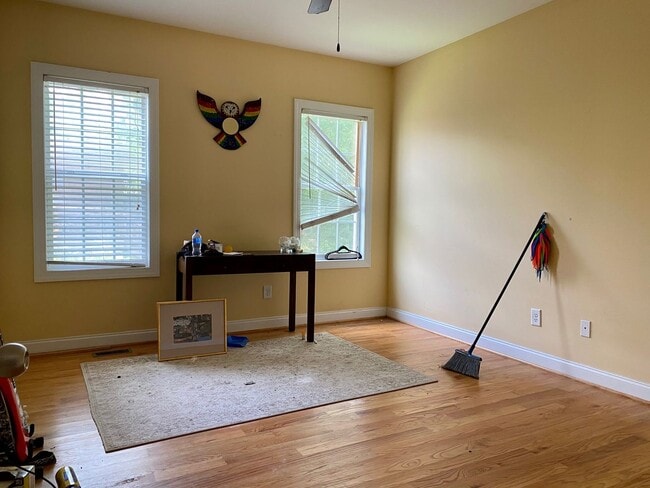 Building Photo - 3909 Jackson St