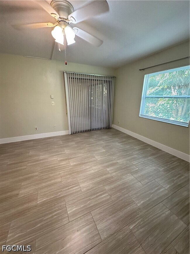 Building Photo - 6136 Whiskey Creek Dr
