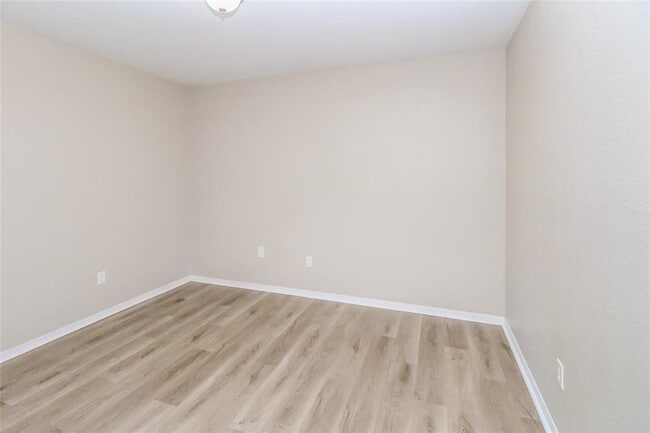 Building Photo - 10408 Glascow Dr