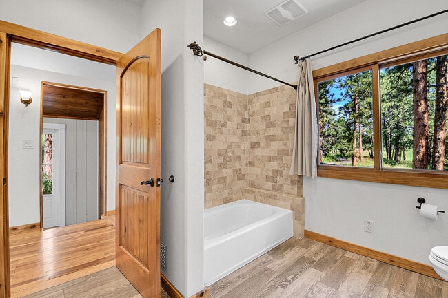 Building Photo - 28929 Golf Way