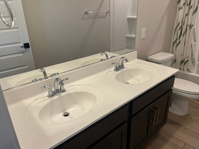 Building Photo - 23914 N 148th Dr