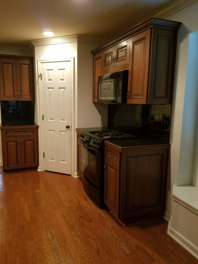 Building Photo - 9500 Colleton Pl