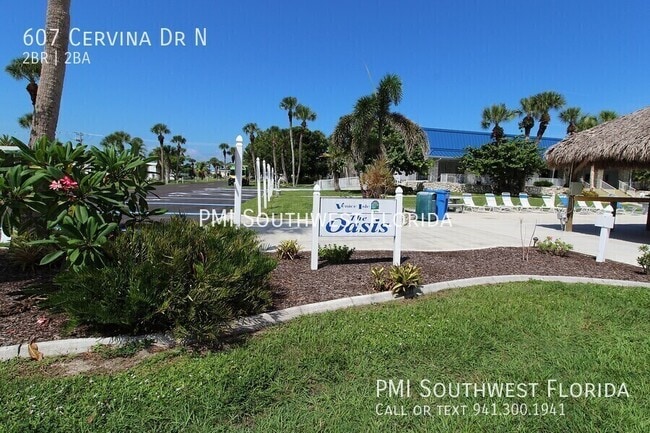 Building Photo - 607 Cervina Dr N
