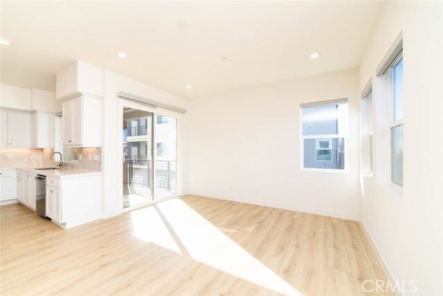 Building Photo - 155 Baluster