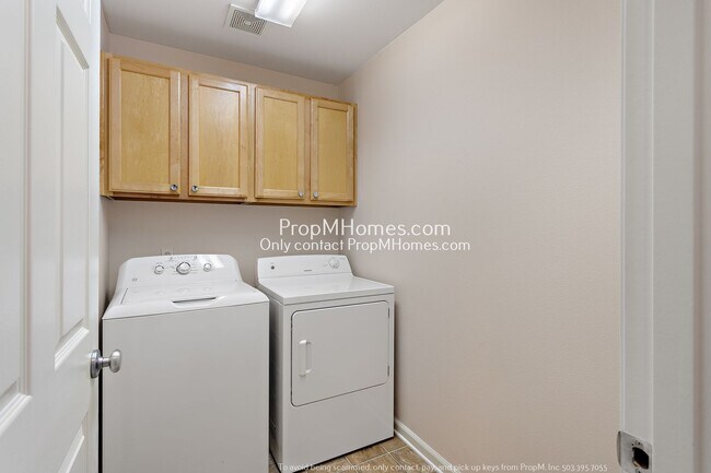 Building Photo - Four Bedroom Home with Amazing Views in Bull Mountain! DEPOSIT SPECIAL