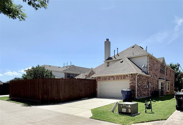 Building Photo - 7430 Hidden Cove Ln