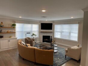 Building Photo - 2075 Lafayette Rd