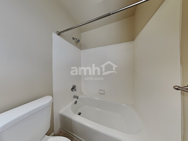 Building Photo - 3795 W 850 S