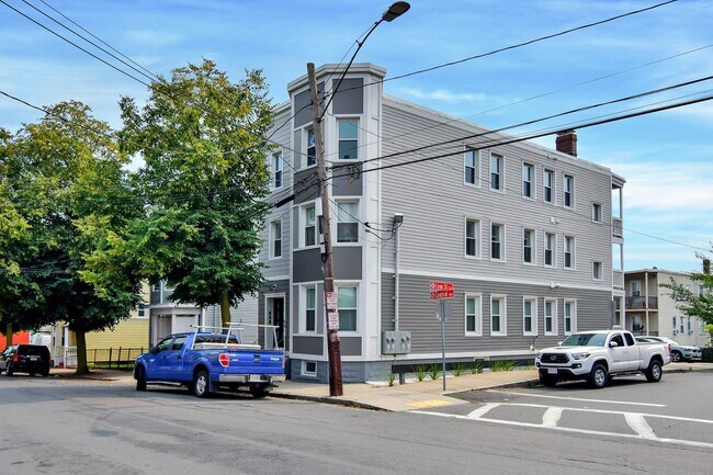 Building Photo - 99 Central Ave