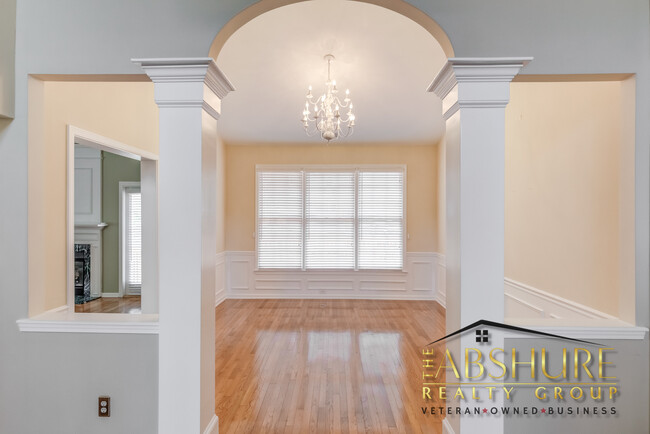 Building Photo - 9028 Stoney Run Dr