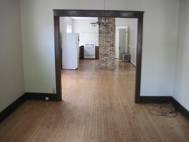 Building Photo - 2417 N Cramer St