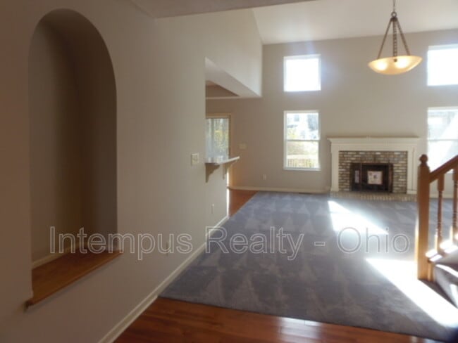 Building Photo - 516 Ironhorse Dr