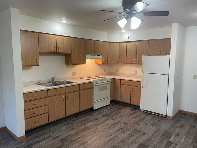 Floorplan - Walnut Grove APTS LLC