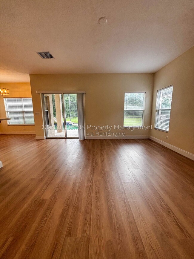Building Photo - 10632 Cypress Trail Dr