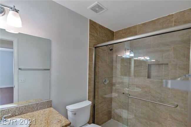 Building Photo - Fresh & Clean Single-Story Home in Gated C...