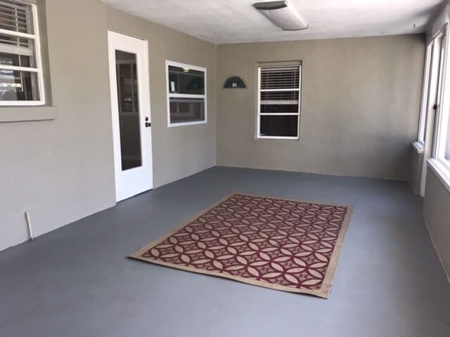 Building Photo - Palma Ceia Home at Fantastic Price!