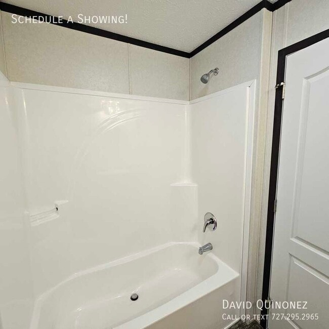 Building Photo - 5720 Alta Vista Ct