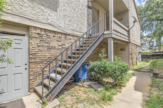 Building Photo - 6044 Stoneybrook Dr