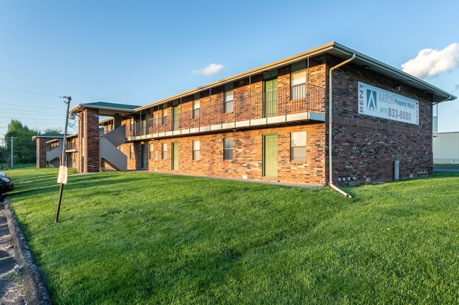 Aaron Property - Oaklawn - OakLawn Village