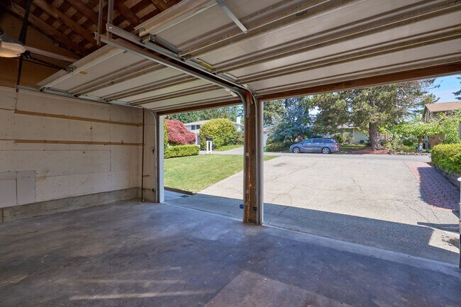 Building Photo - 31925 36th Ave SW