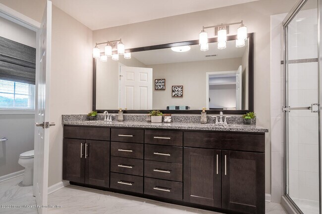Building Photo - 2410 Stallion Cir E