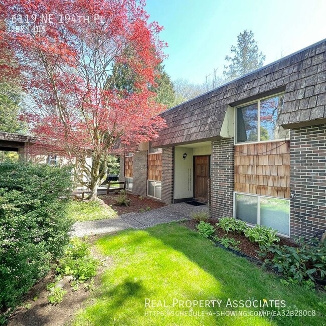 Primary Photo - 6119 NE 194th Pl