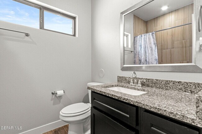 Building Photo - 14813 Tierra Fortaleza Ave