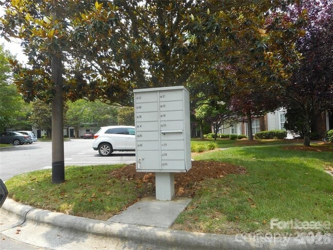 Building Photo - 2472 Ryerson Ct