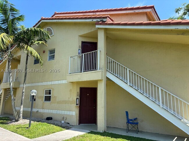 Building Photo - 13060 Vista Isles Dr
