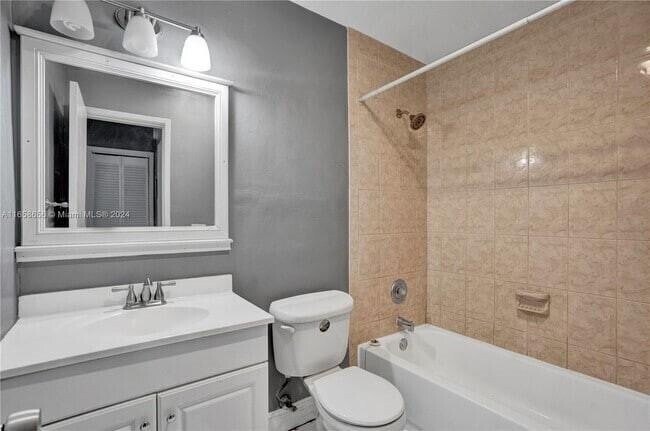 Building Photo - 1816 E Oakland Park Blvd