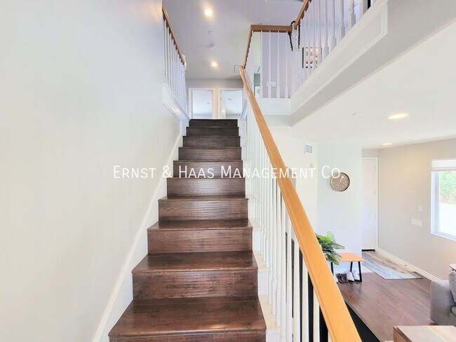 Building Photo - 15616 Firmona Ave
