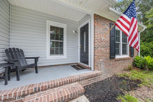 Building Photo - 429 Crow's Nest Ln
