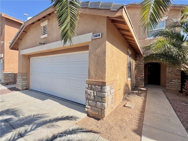 Building Photo - 14444 Moon Valley St
