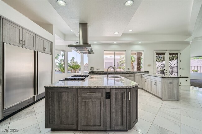 Building Photo - 7901 O'Bannon Dr
