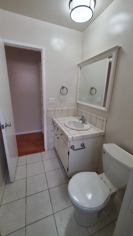 Building Photo - 2213 Voorhees Ave