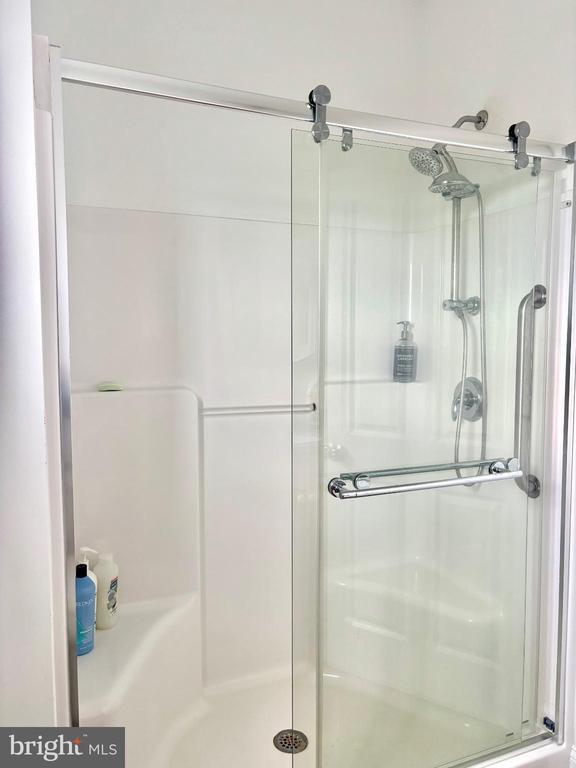 Building Photo - 448 Dock Rd