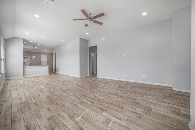 Building Photo - 925 Centerra Hills Cir