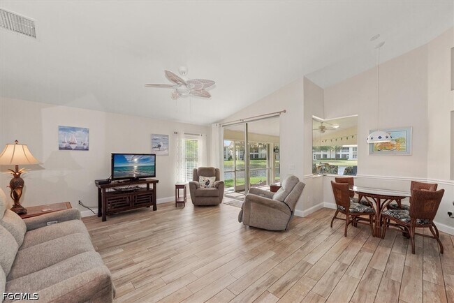 Building Photo - 9241 Bramble Ct